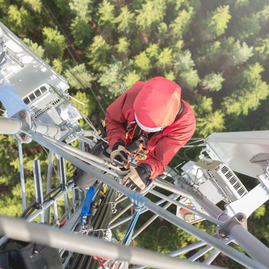 Hauppauge Fall from Heights • Liga de Justicia Injury Lawyers in Long Island