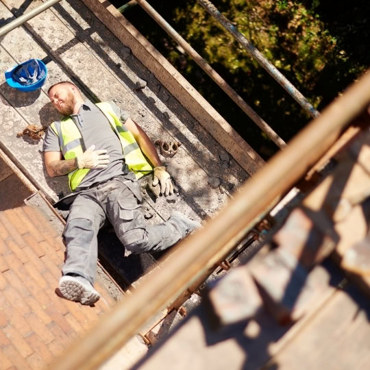 Hauppauge Scaffolding Accidents • Liga De Justicia Injury Lawyers in Long Island